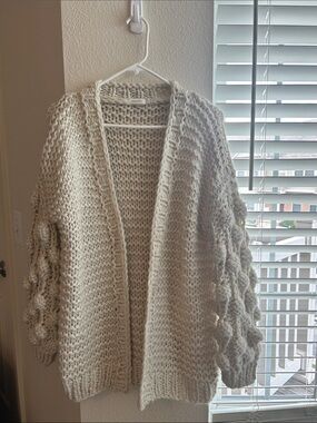 Amaryllis Cream Chunky Open-Front Cardigan with Bubble Sleeves
